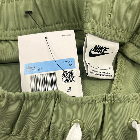 Nike Club Woven Tapered Leg Pants Oil Green  NWT DX0623-386 Medium - Picture 9 of 11
